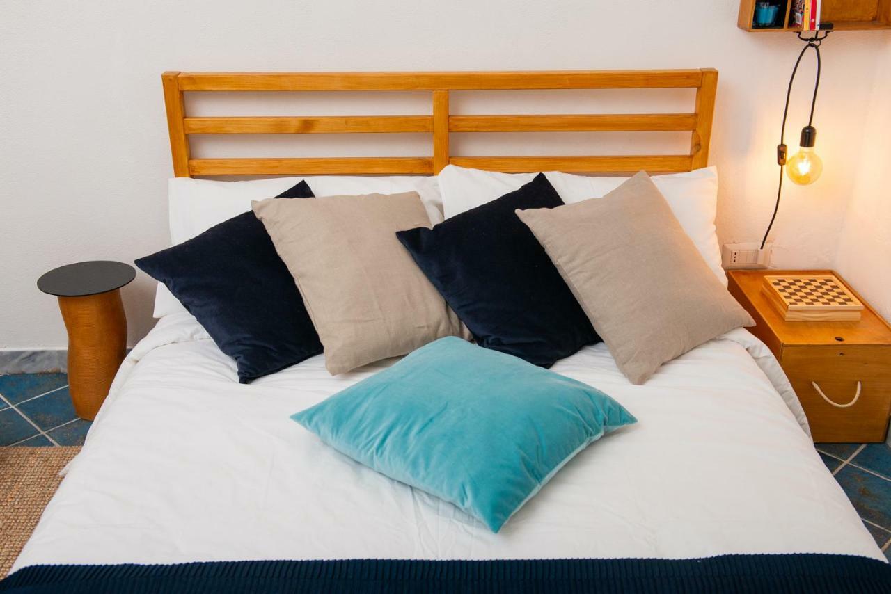 Light Blue - Apartment In The Middle Of Everything Торре-Аннунциата Экстерьер фото